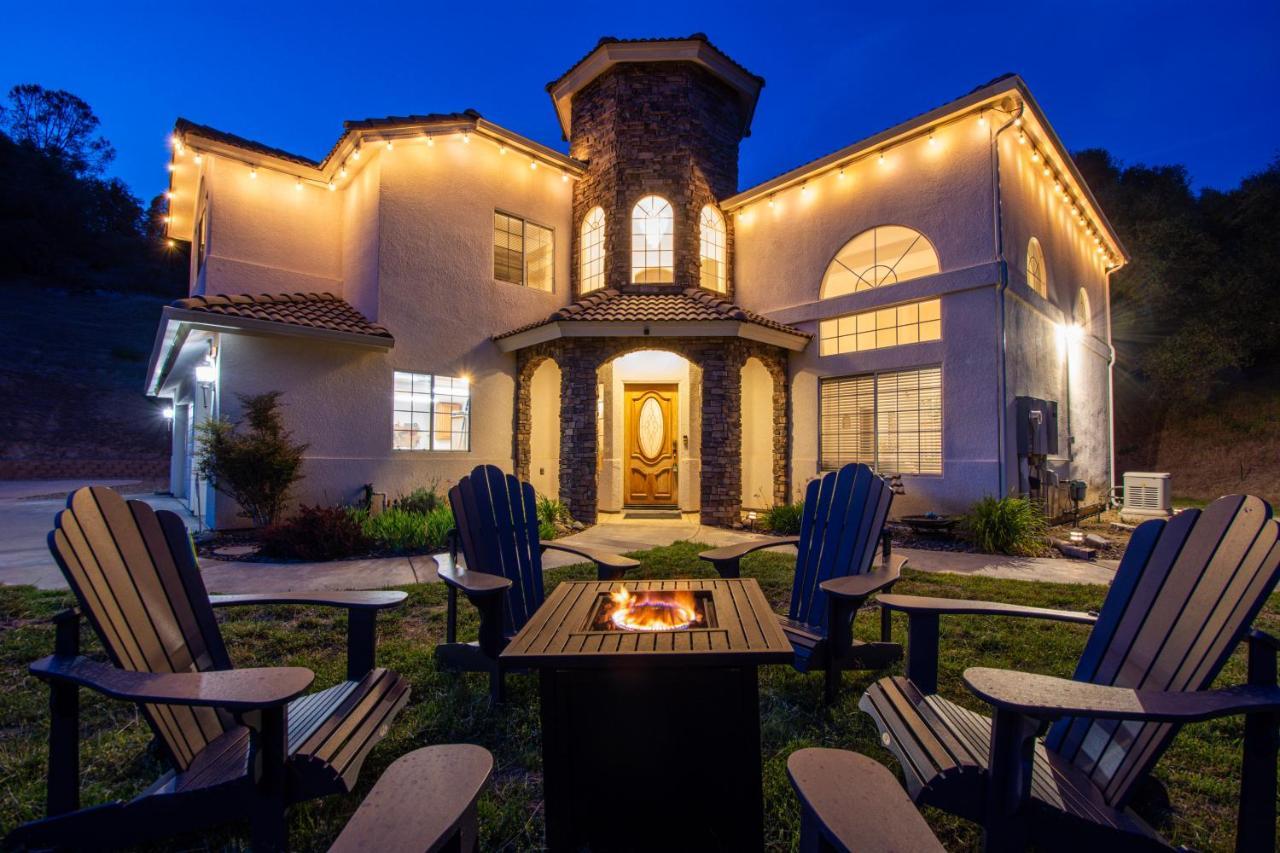 Mountain Majesty With Hot Tub, Pool Table, Generator, Ev Hookup Villa Oakhurst Exterior foto