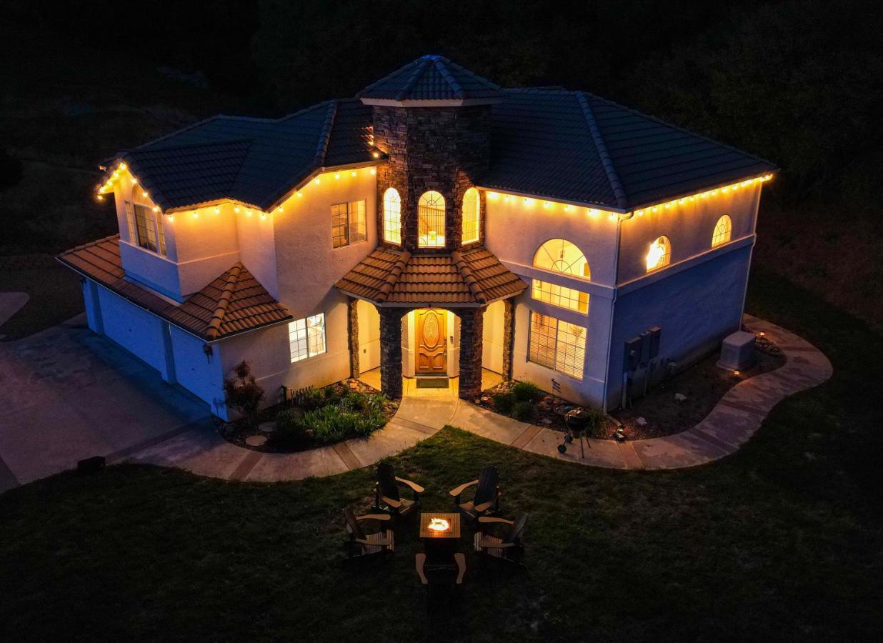 Mountain Majesty With Hot Tub, Pool Table, Generator, Ev Hookup Villa Oakhurst Exterior foto