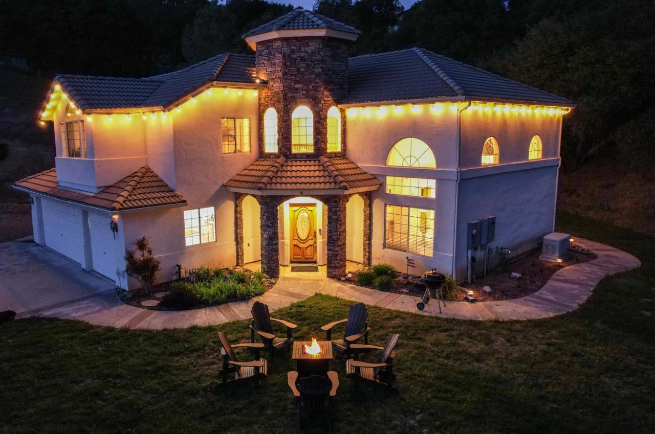 Mountain Majesty With Hot Tub, Pool Table, Generator, Ev Hookup Villa Oakhurst Exterior foto